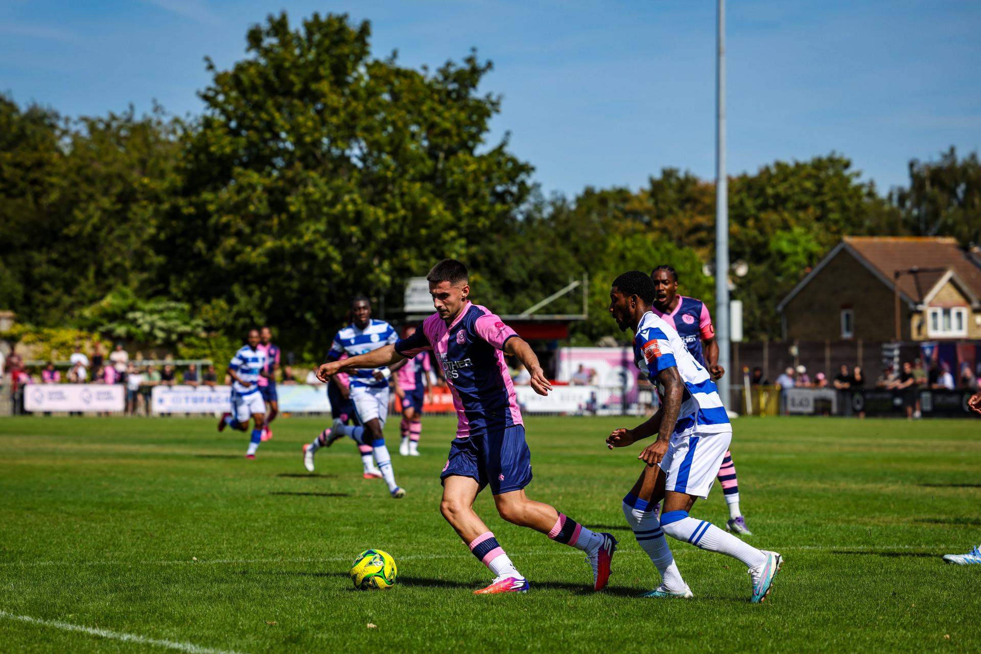FANCY A SATURDAY AFTERNOON AT CHAMPION HILL?