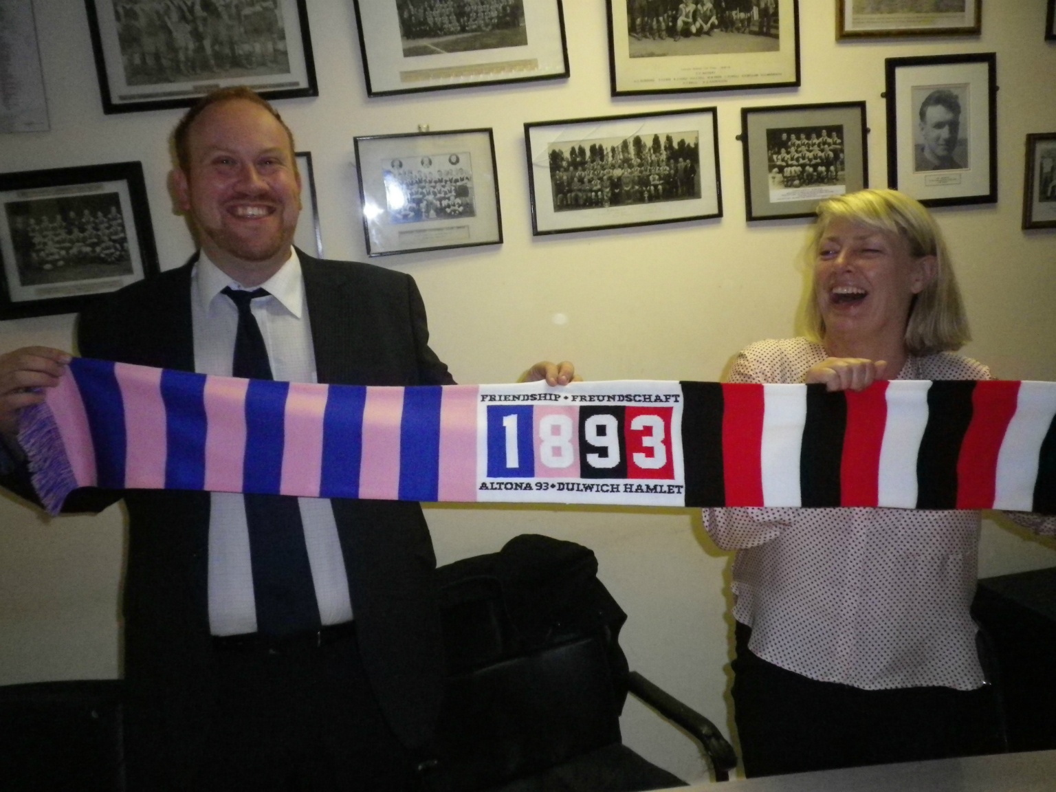 Another great scarf hits the Megashed on Saturday!