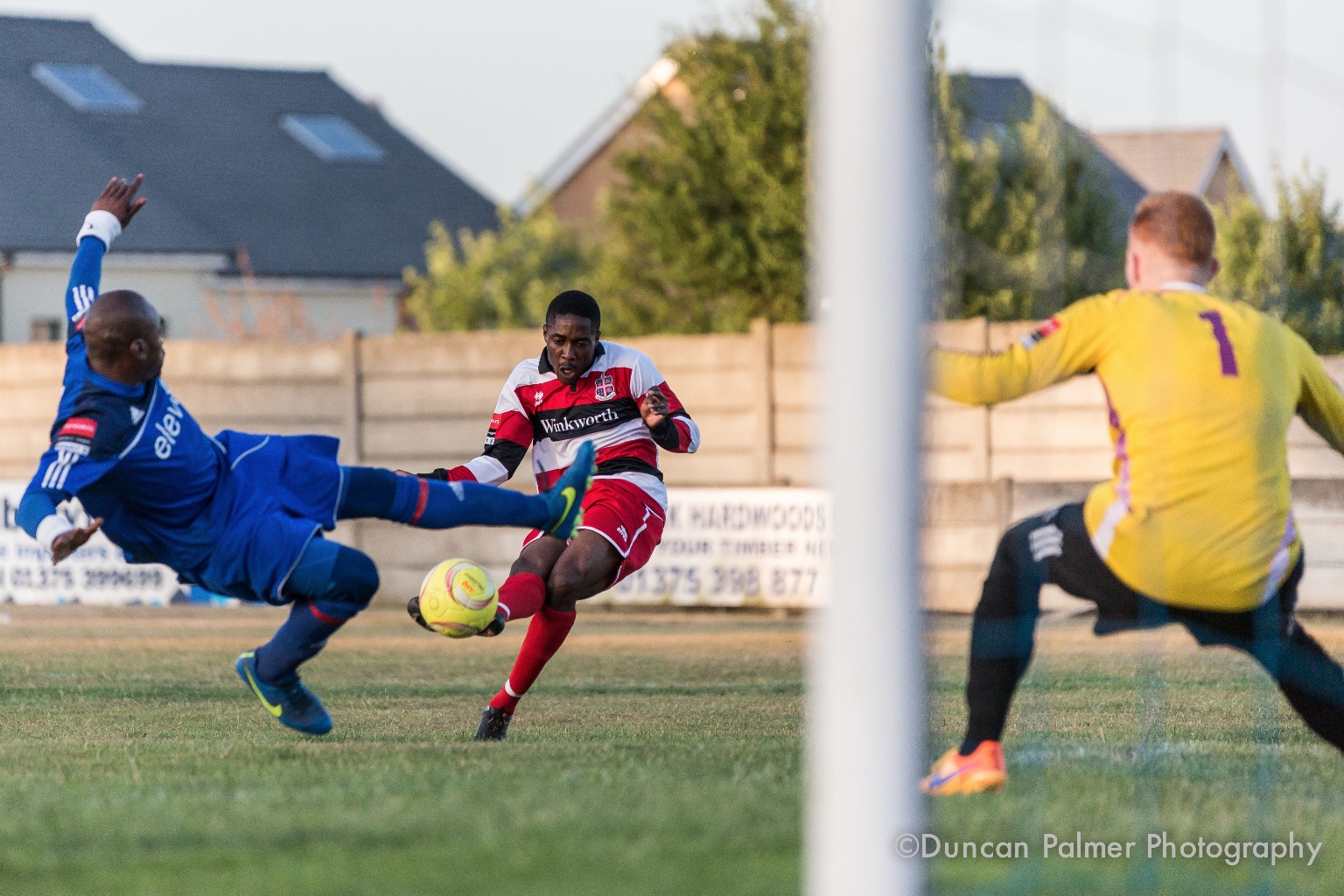 Aveley 0-4 Dulwich Hamlet