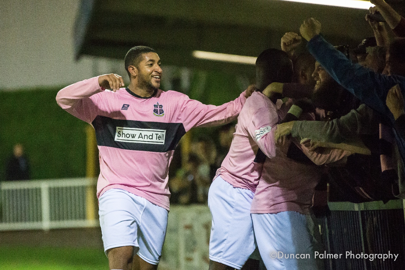 Metropolitan Police  1-3 Dulwich Hamlet