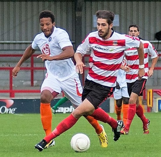 Sweeney signs as Dulwich Hamlet strengthen squad