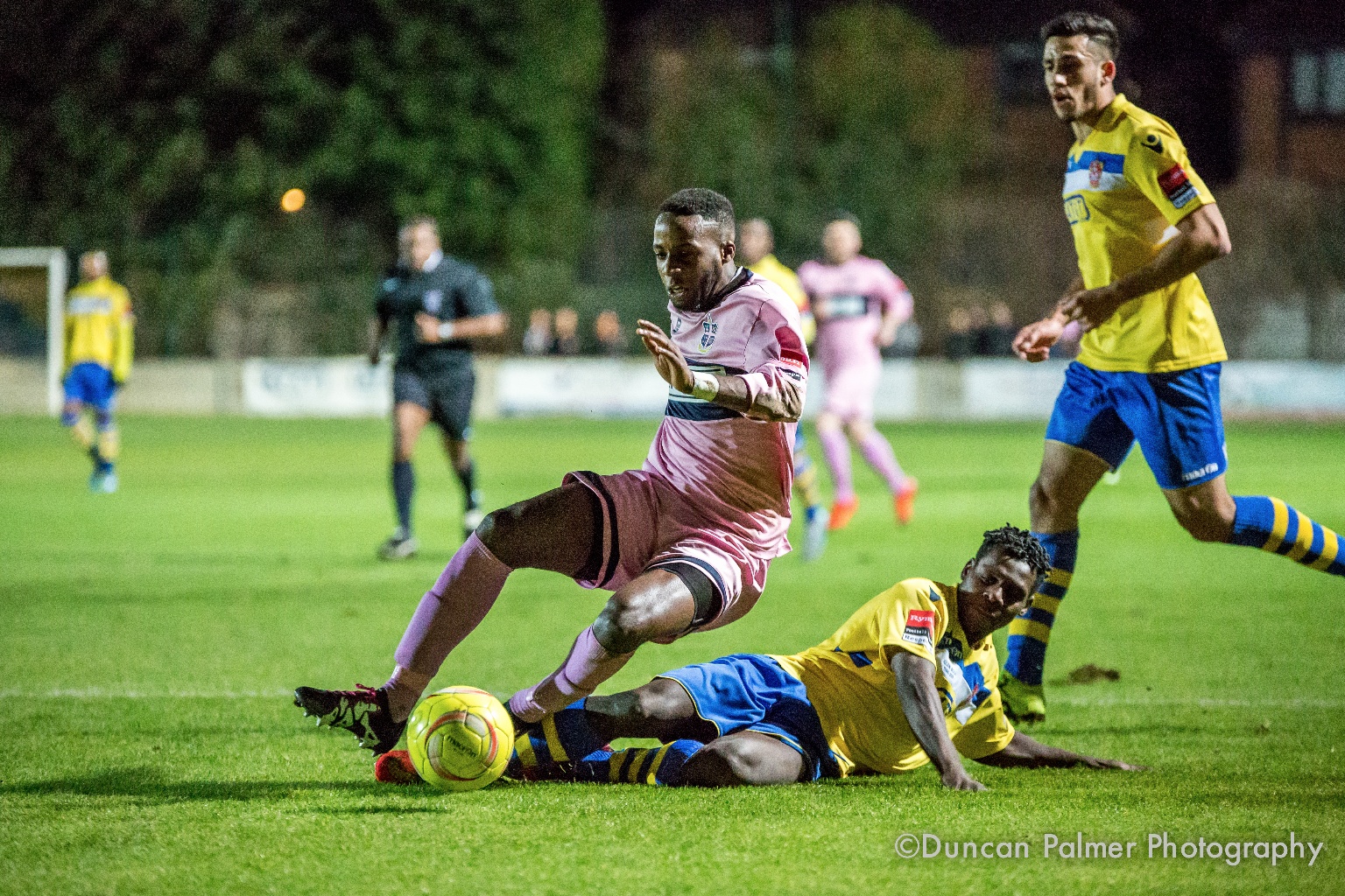 Staines Town 1-3 Dulwich Hamlet