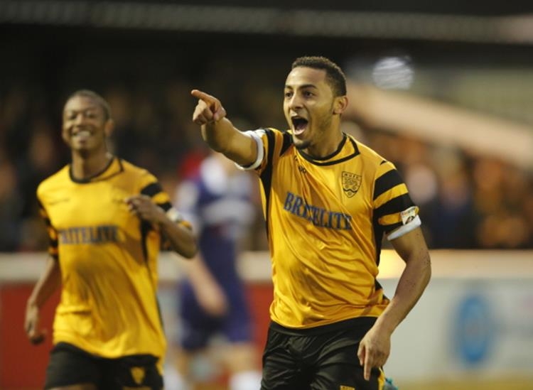 DULWICH HAMLET BRING IN ‘STONES WINGMAN ON LOAN