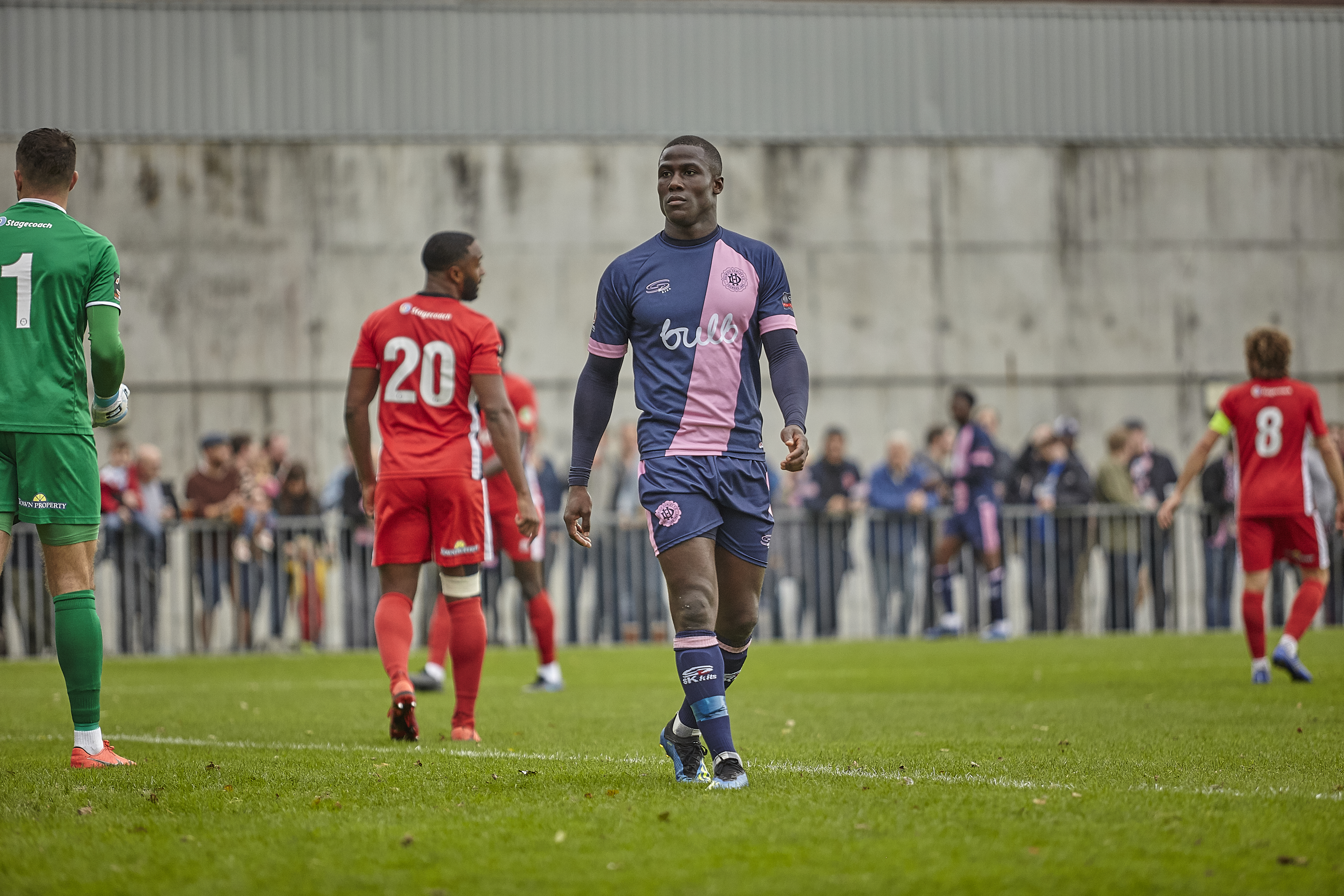 Ade Yusuff departs for Dover Athletic