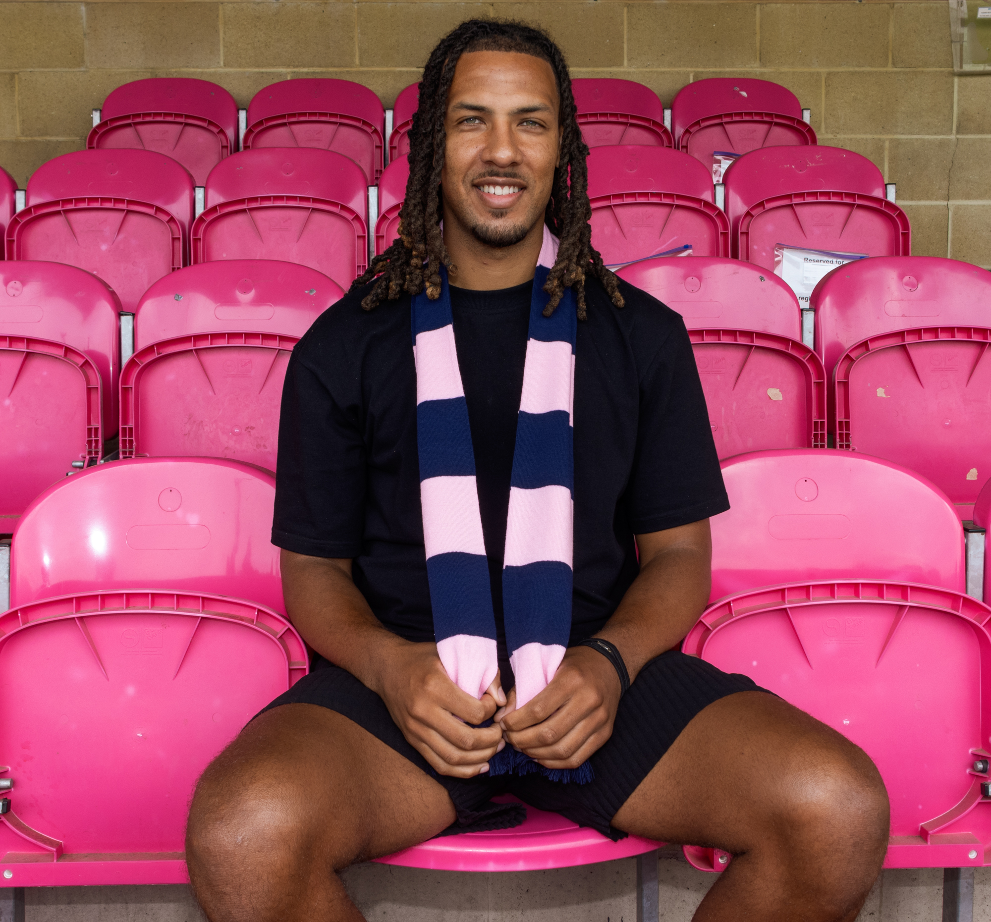 Fans' Favourite Chambers Returns To Champion Hill