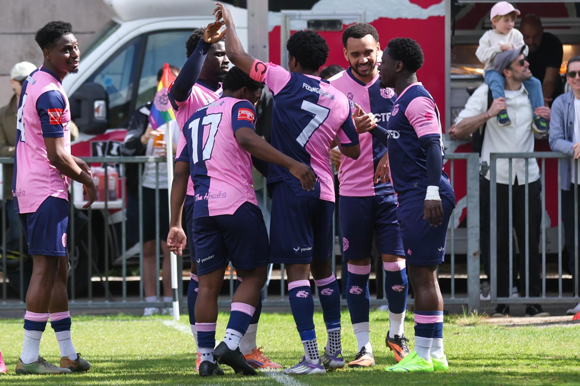 IN PHOTOS | Dulwich Hamlet vs Burgess Hill Town | 18/4/26