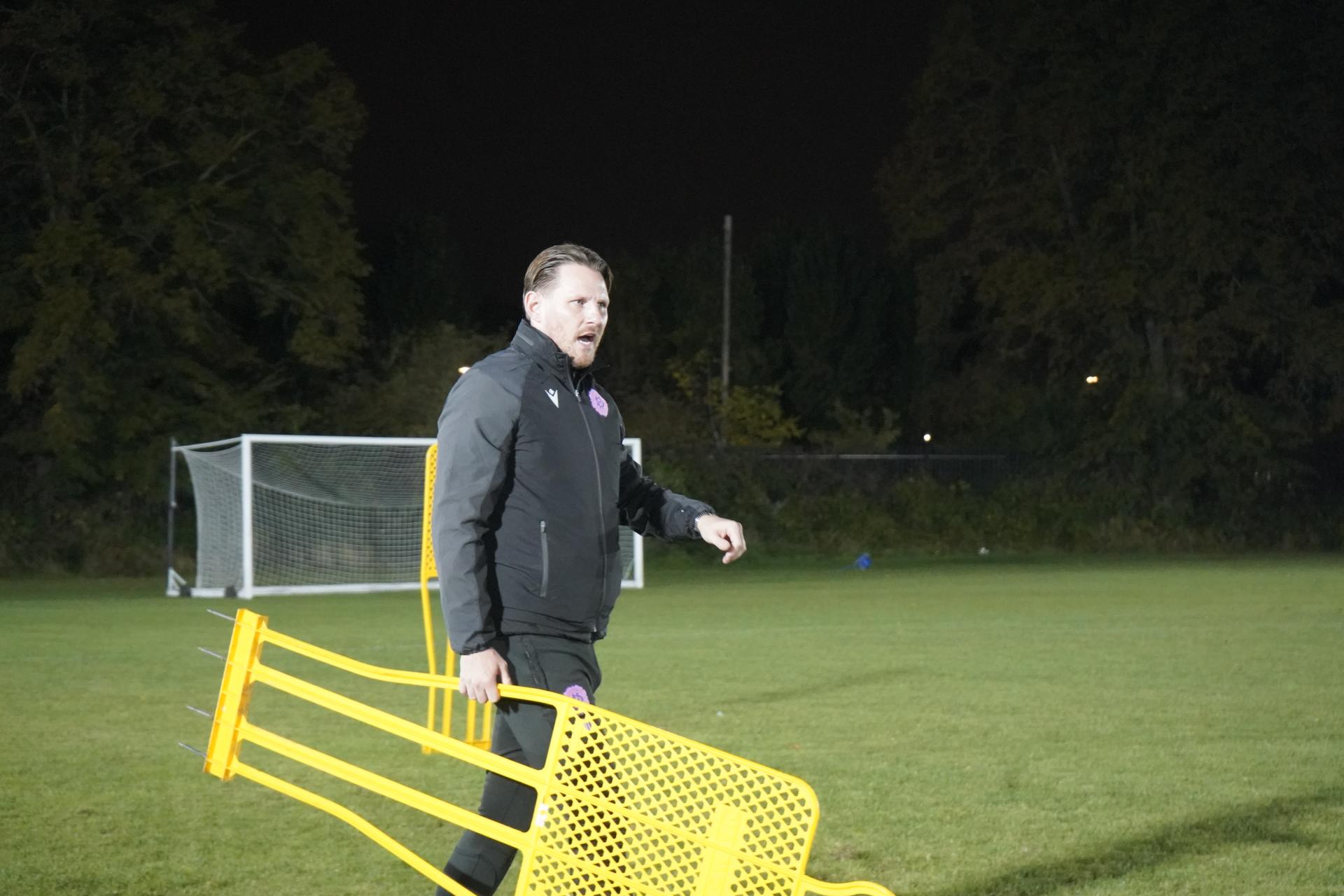 Mark Dacey reviews the Chatham Town defeat and looks ahead to a big 5 days for the Hamlet | 22/10/26