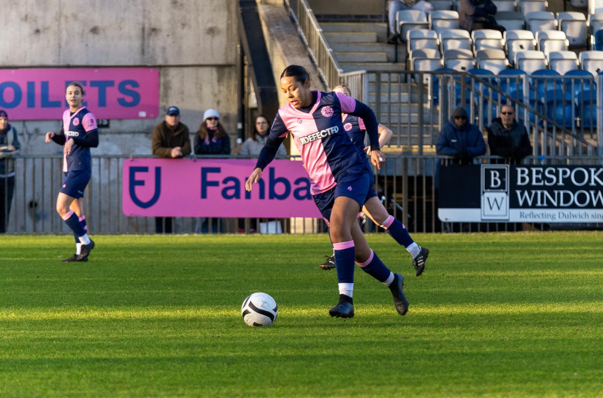 PLAN YOUR WEEKEND AS MILLWALL VISIT CHAMPION HILL ON SUNDAY